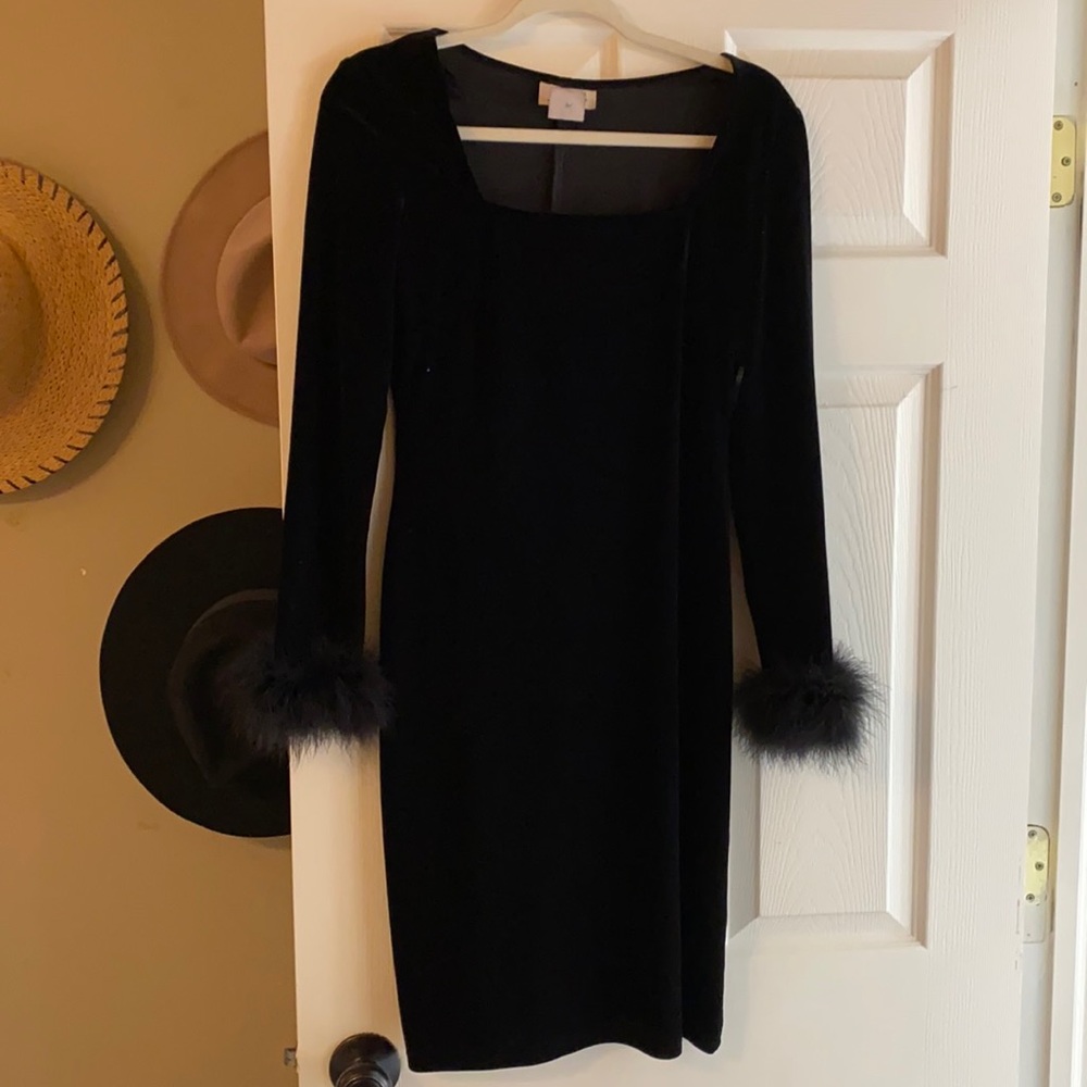 Vintage 90s black long sleeve velvet body con dress with feather trim size 7/8